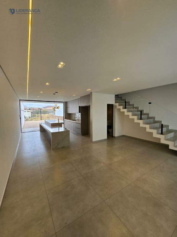 casa à venda no Loteamento Residencial Jardins La vie: 