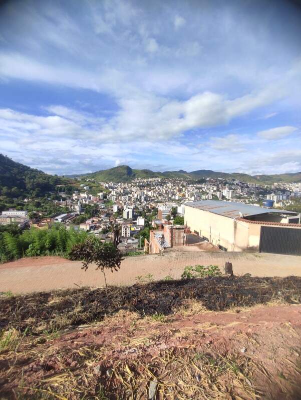 lote à venda no Santa Zita: 