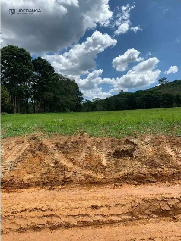 lote à venda no CORREGO BERTOLDO: 