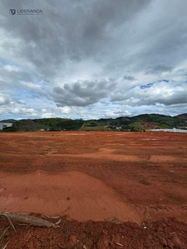 lote à venda no Dário Grossi: 