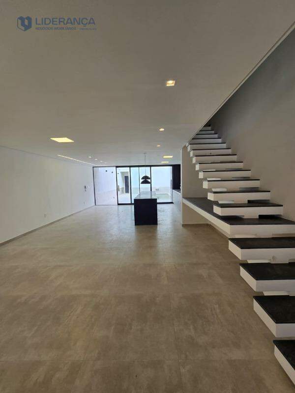 casa geminada à venda no Loteamento Residencial Jardins La vie: 