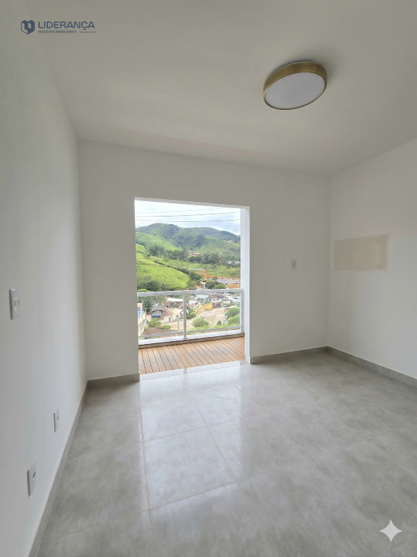 casa geminada à venda no Moacir Maria: 
