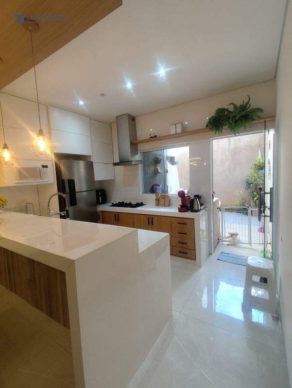 casa à venda no Loteamento Tãozinho Vilela: 