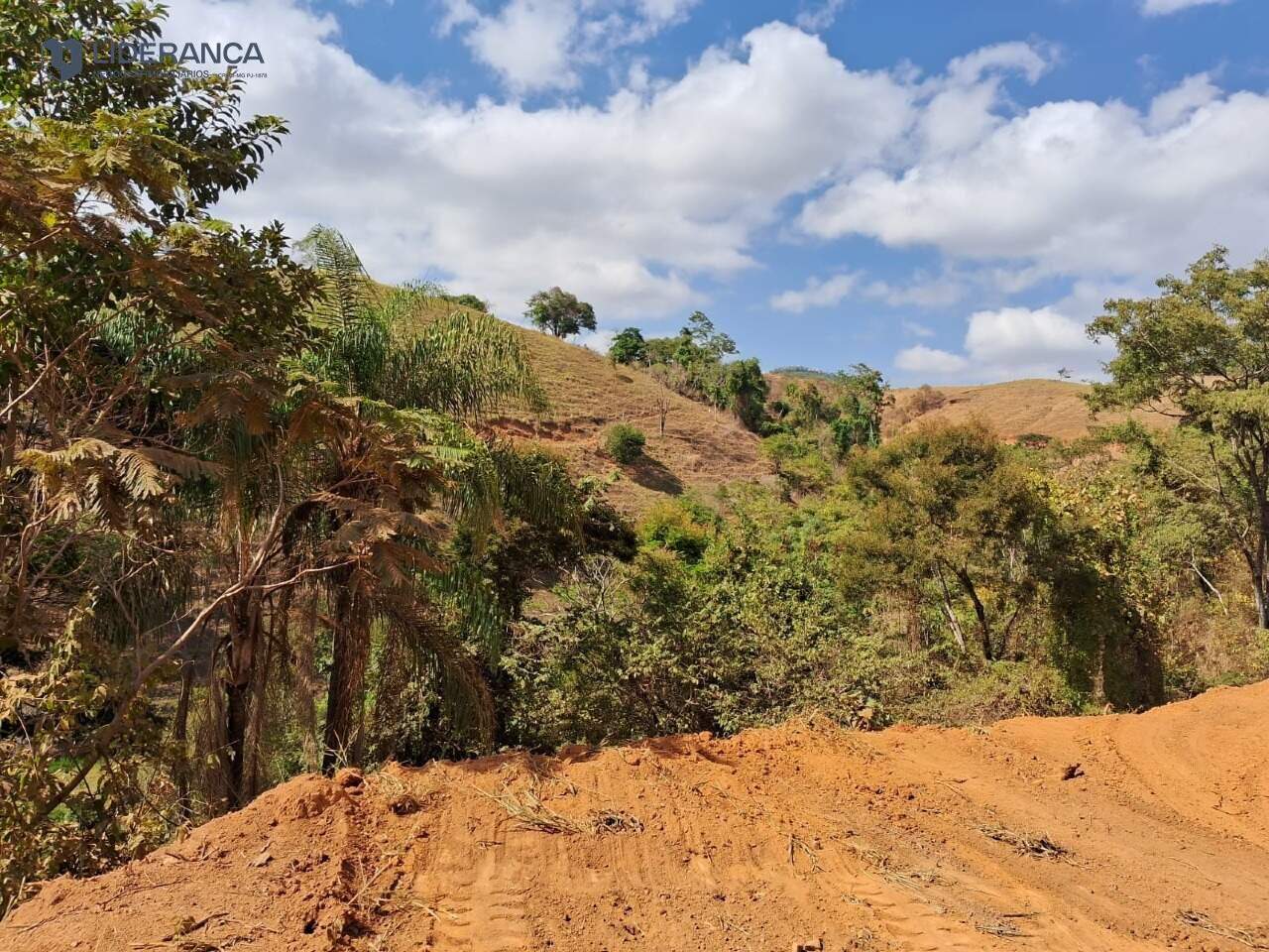 chácara à venda no Distrito Dom Lara: 