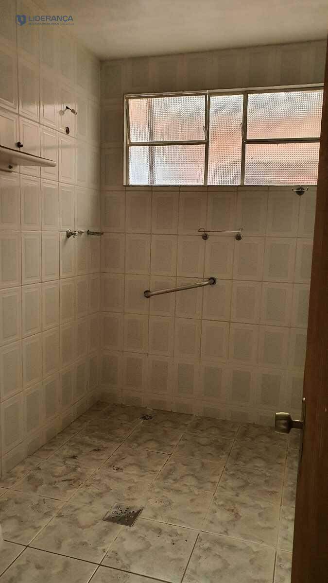 casa à venda no Centro: 