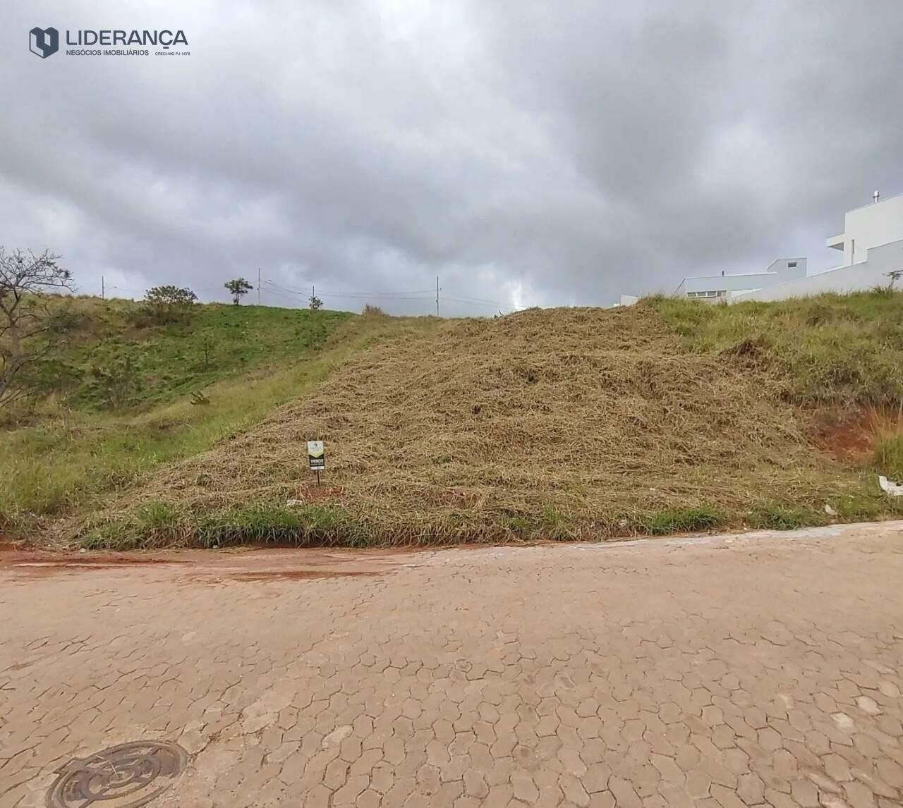 lote à venda no Loteamento Residencial Jardins La vie: 