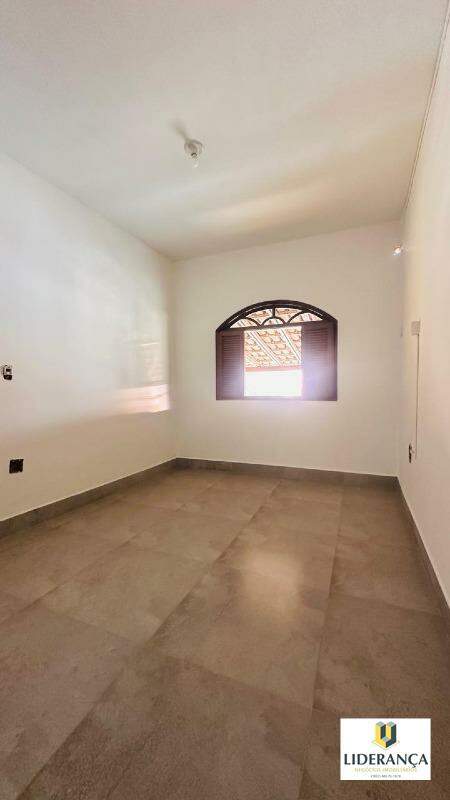 casa à venda no Nossa Senhora Aparecida: 