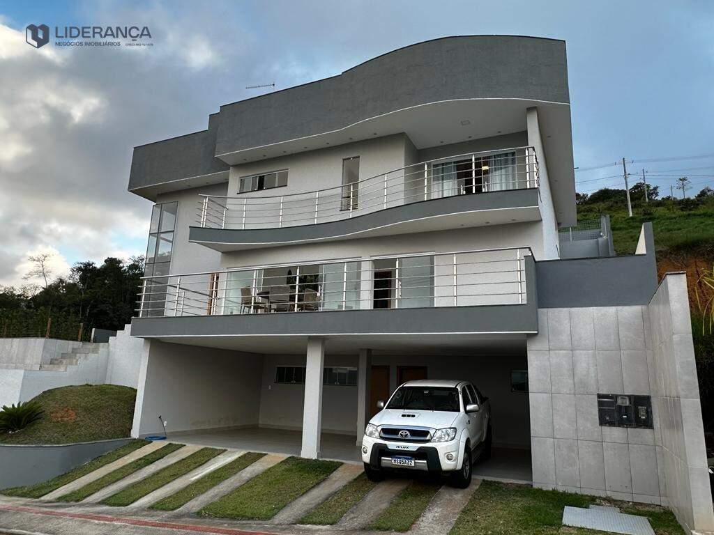 casa em condomínio à venda no Santa Izabel : 