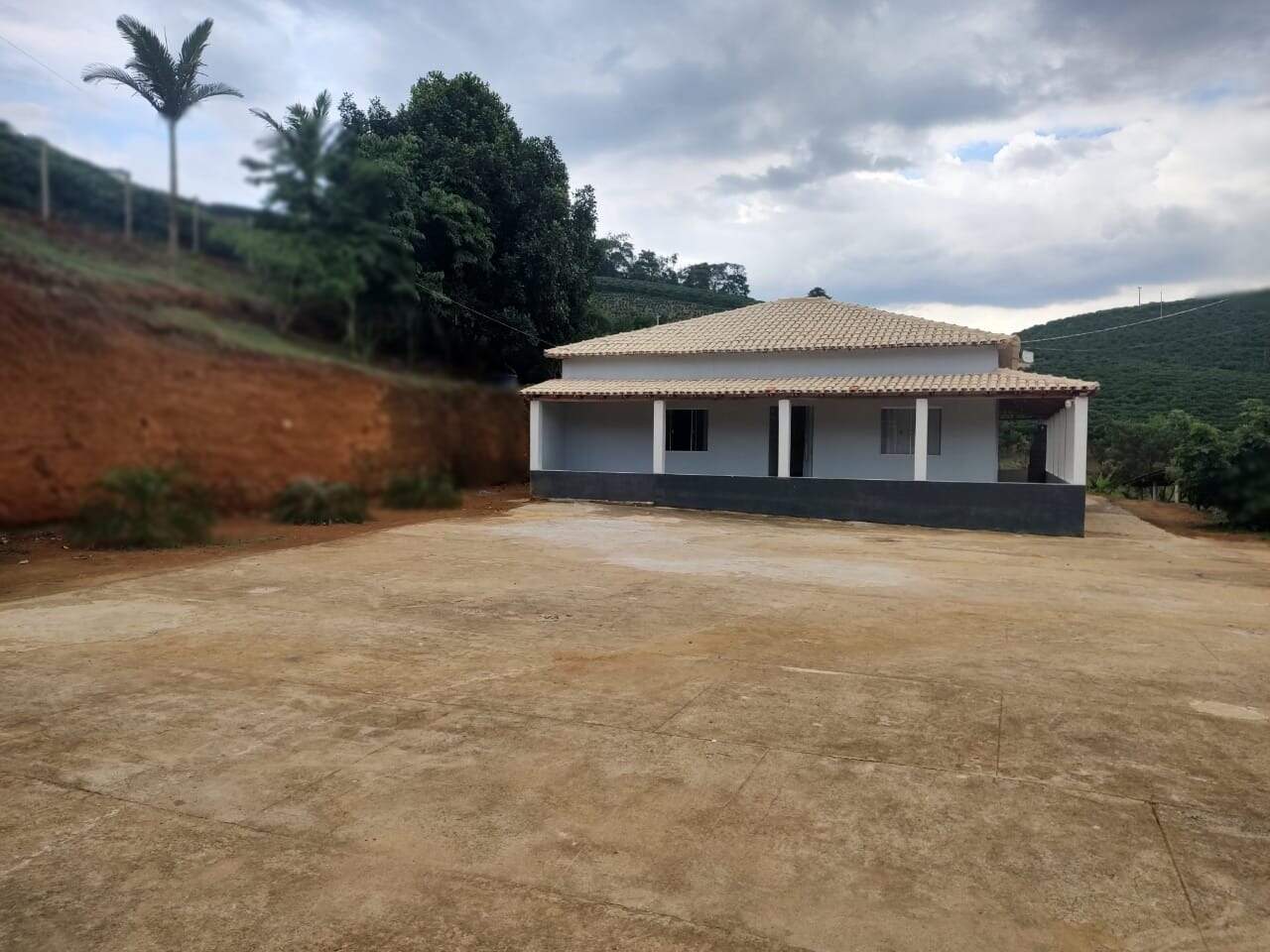 chácara à venda no Distrito de São Sebastião do Sacramento: 