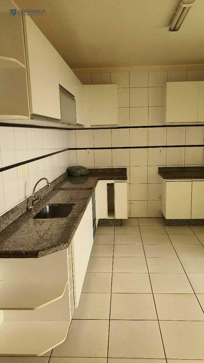 casa à venda no Dário Grossi: 