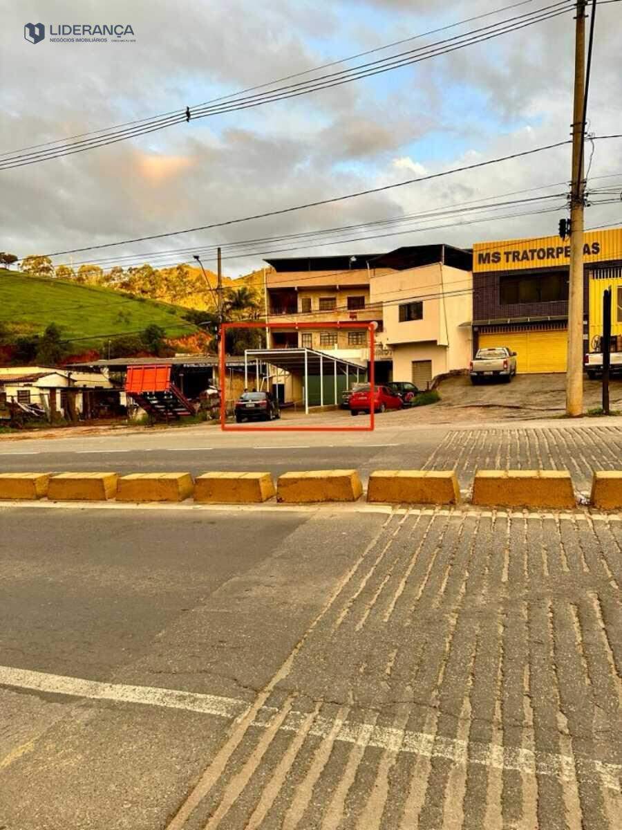 galpão à venda no Zacarias: 