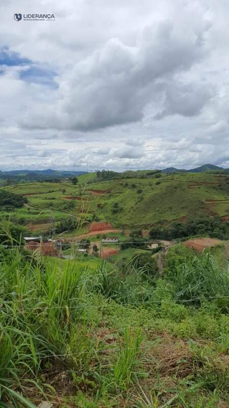 lote à venda no Zacarias: 