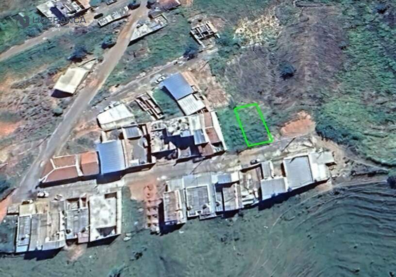 lote à venda no Zacarias: 