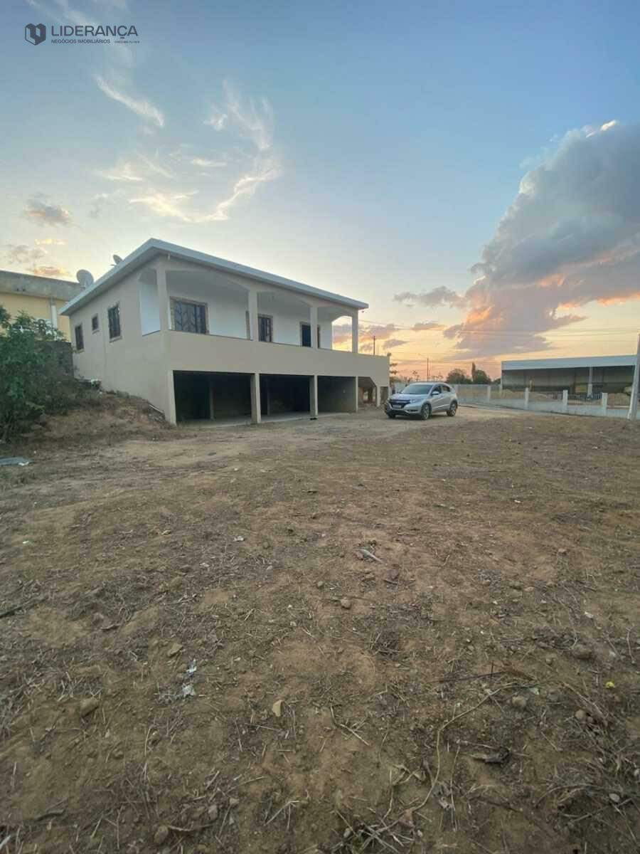 casa à venda no Praia: 