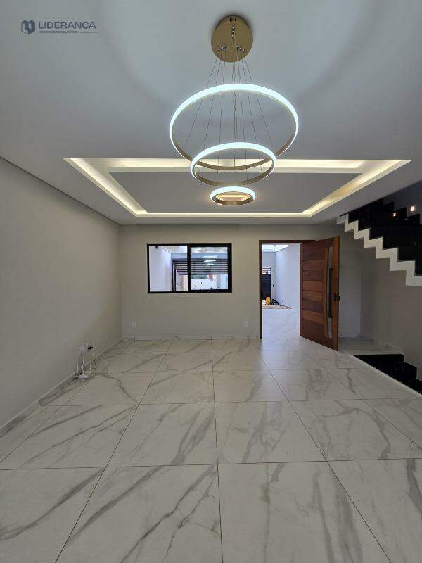 casa geminada à venda no Loteamento Residencial Jardins La vie: 