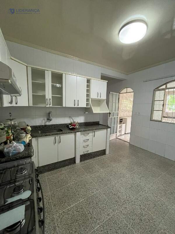 casa à venda no VALE DO SOL: 