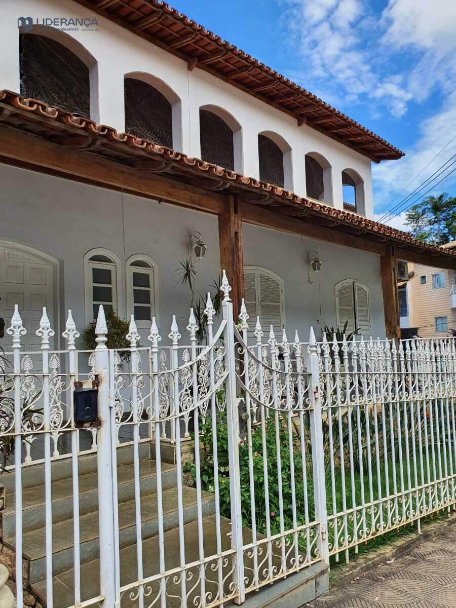 casa à venda no Dário Grossi: 