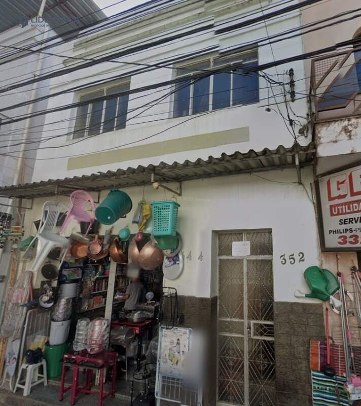 casa à venda no Centro: 