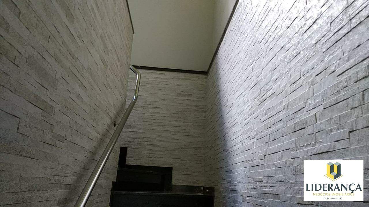 casa à venda no Centro: 