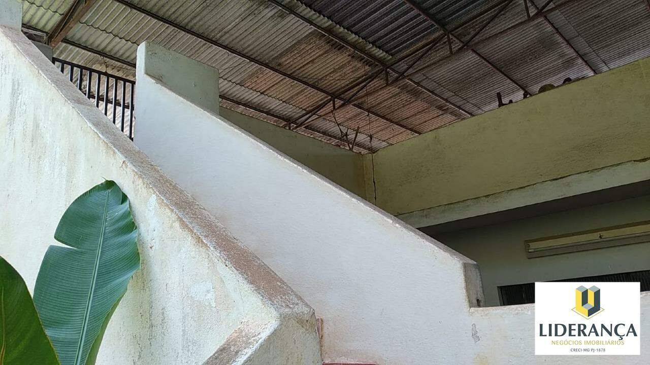 casa à venda no Centro: 