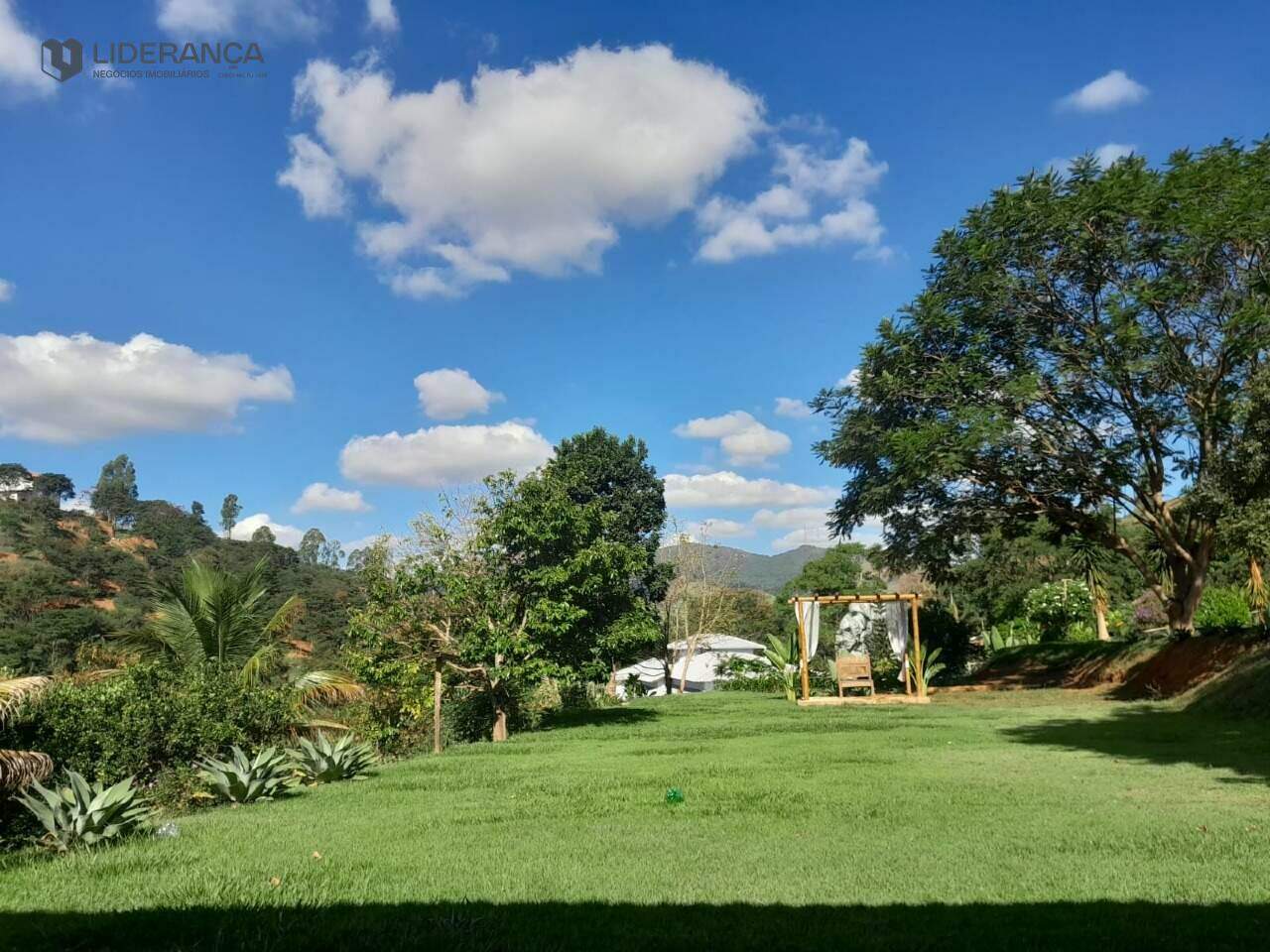 chácara à venda no Condominio Santa Ignacia: 