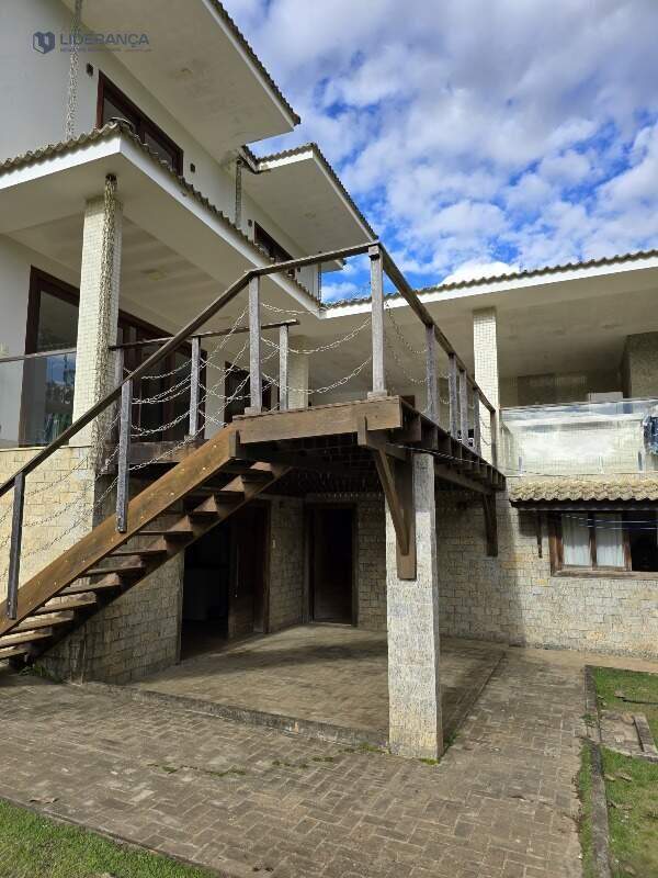 casa em condomínio à venda no Condomínio Residencial Lagoas da Serra: 