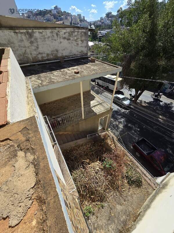 casa à venda no Centro: 