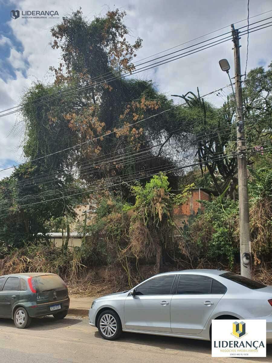 lote à venda no Santa Zita: 