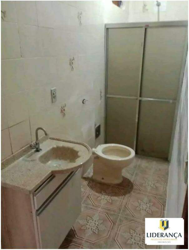 apartamento à venda no Santa Zita: Banheiro Social