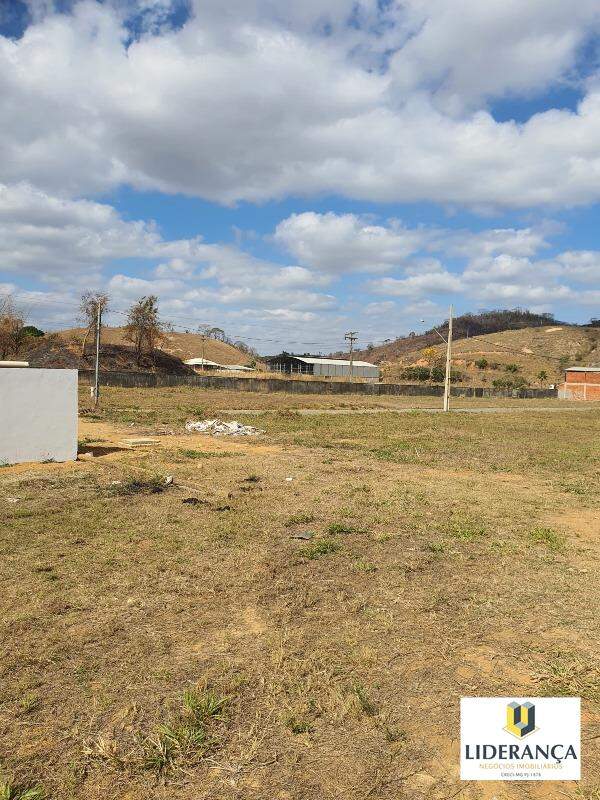 lote à venda no Ubaporanga: 