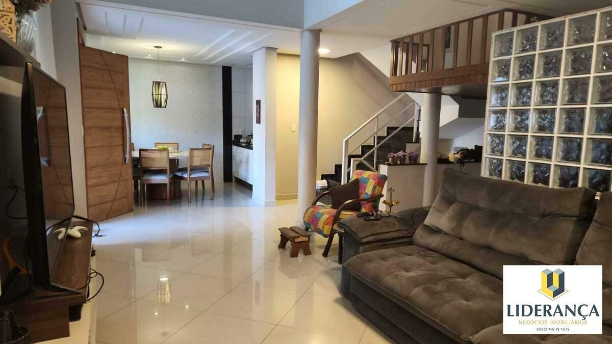 casa à venda no Floresta: 