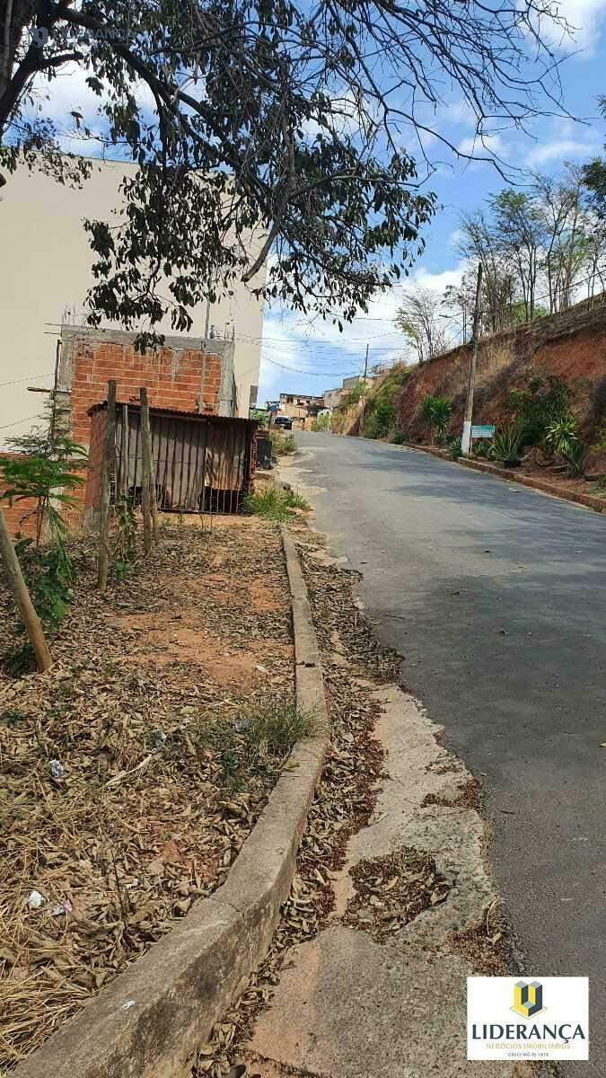 apartamento à venda no Nossa Senhora Aparecida: 