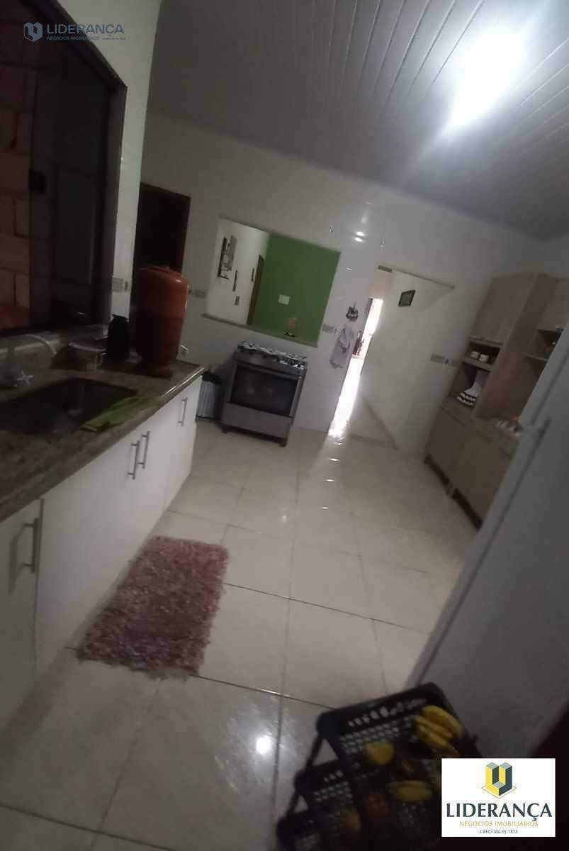casa à venda no Santa Cruz: 