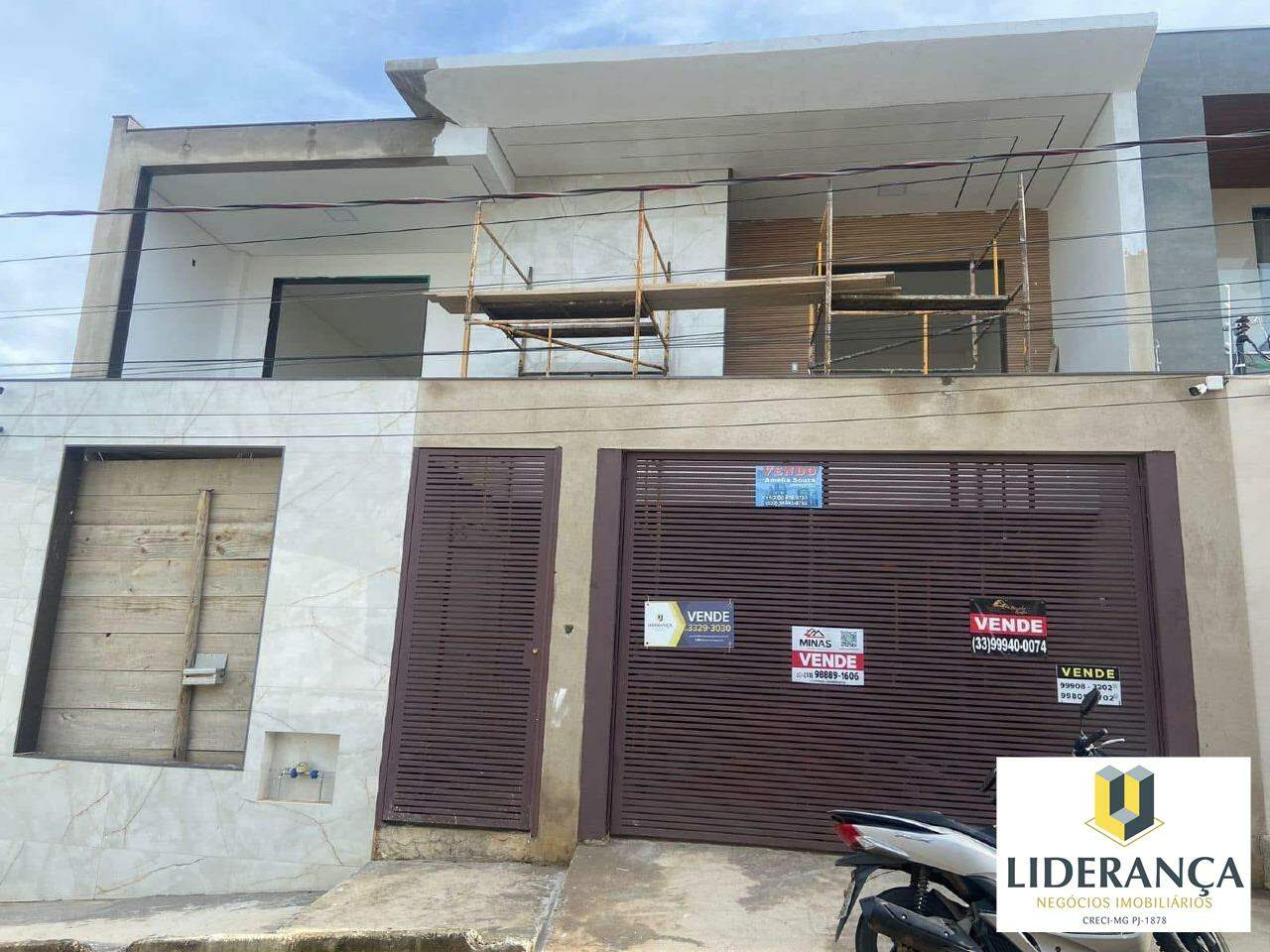 casa à venda no Salatiel: 