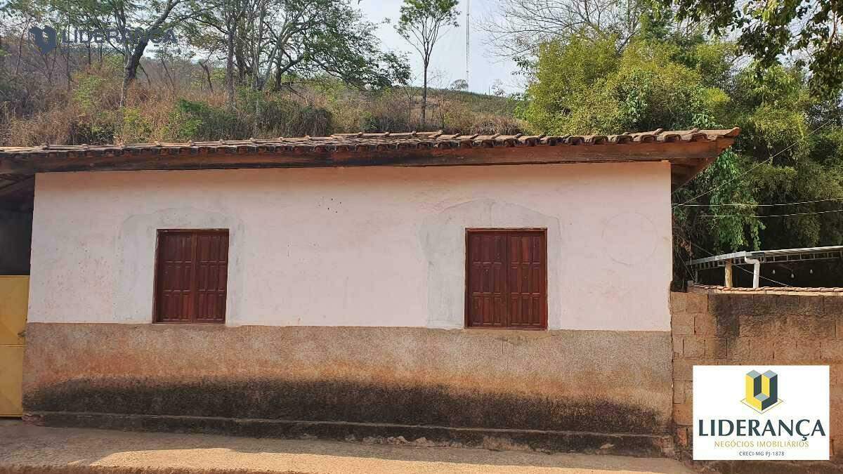 casa à venda no DIST.SANTA EFIGENIA: 