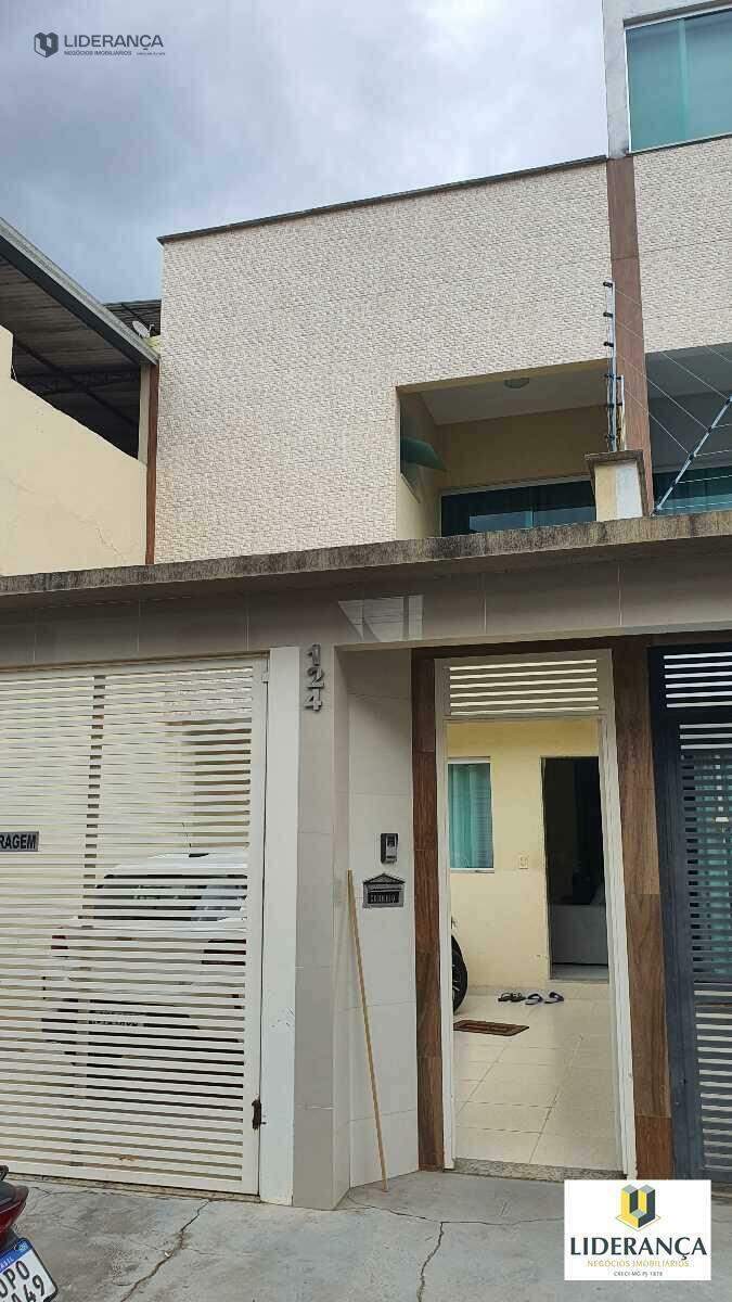 casa geminada à venda no Esplanada: 