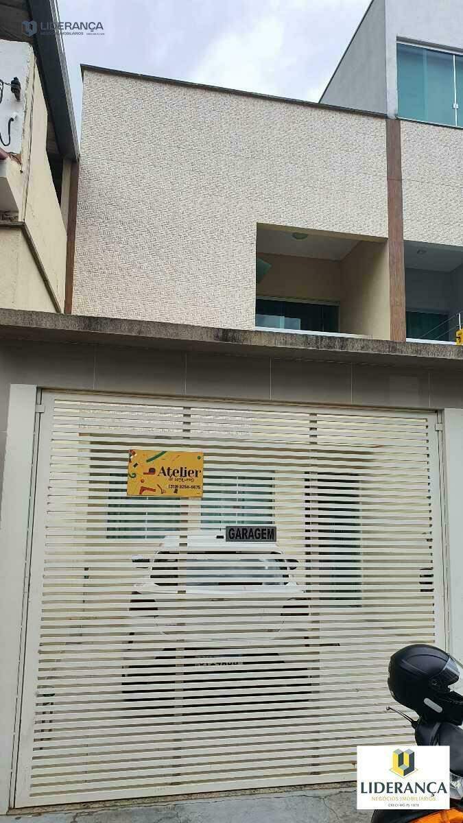 casa geminada à venda no Esplanada: 