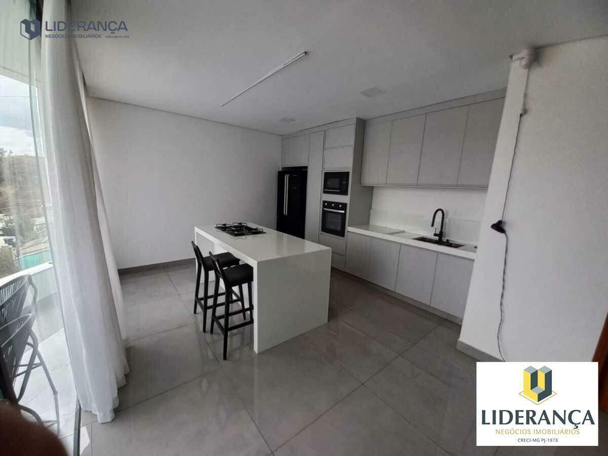casa à venda no Zacarias: 
