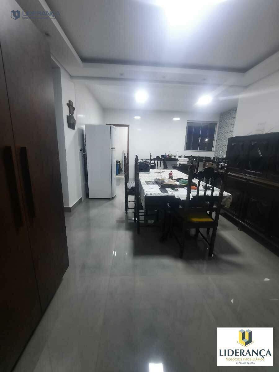 apartamento à venda no Moacir Maria: 