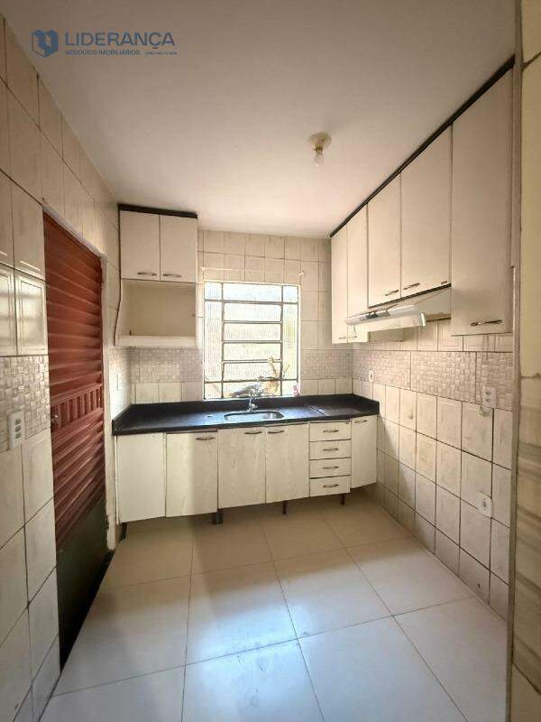casa para aluguel no Centro: 