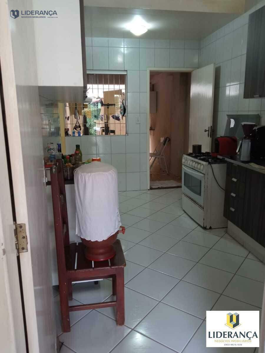casa à venda no Nossa Senhora Aparecida: 