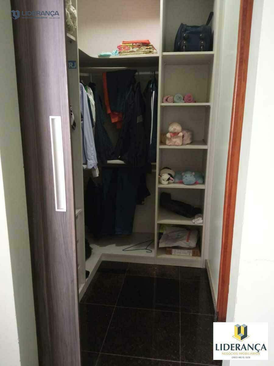 casa à venda no Nossa Senhora Aparecida: 