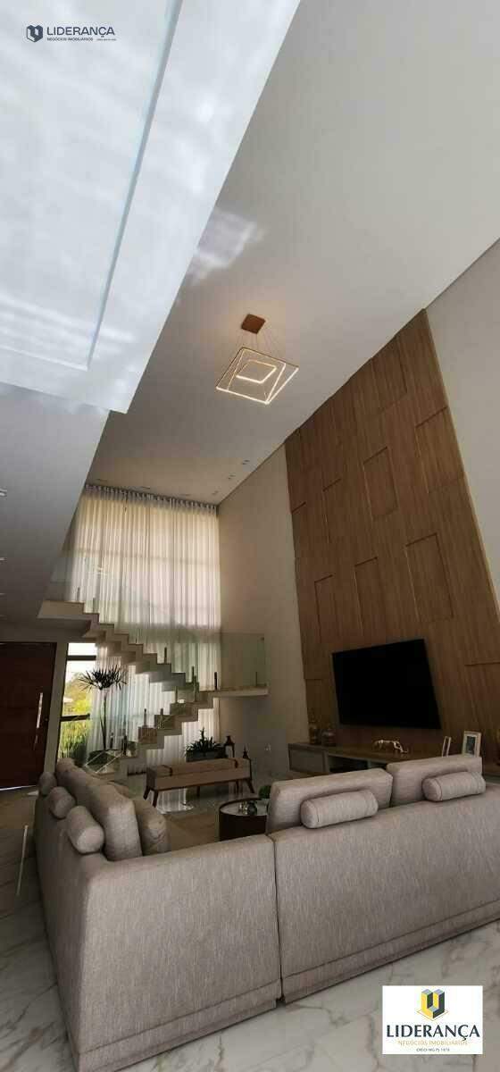 casa à venda no Condomínio Residencial Lagoas da Serra: 