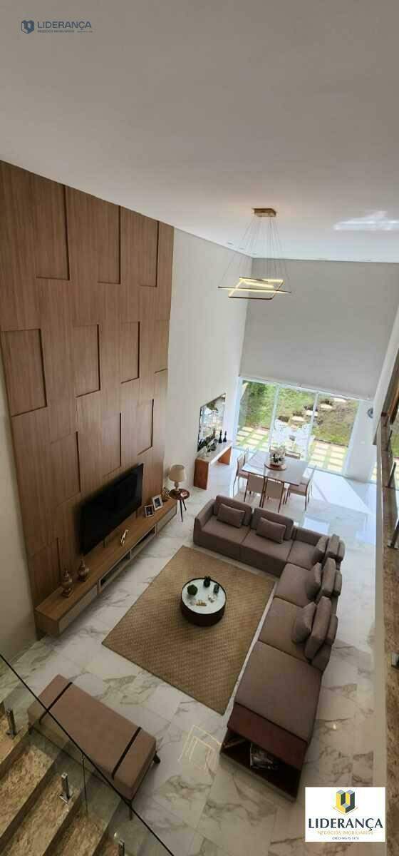 casa à venda no Condomínio Residencial Lagoas da Serra: 