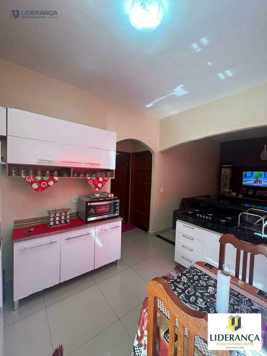 casa à venda no CENTRO: 