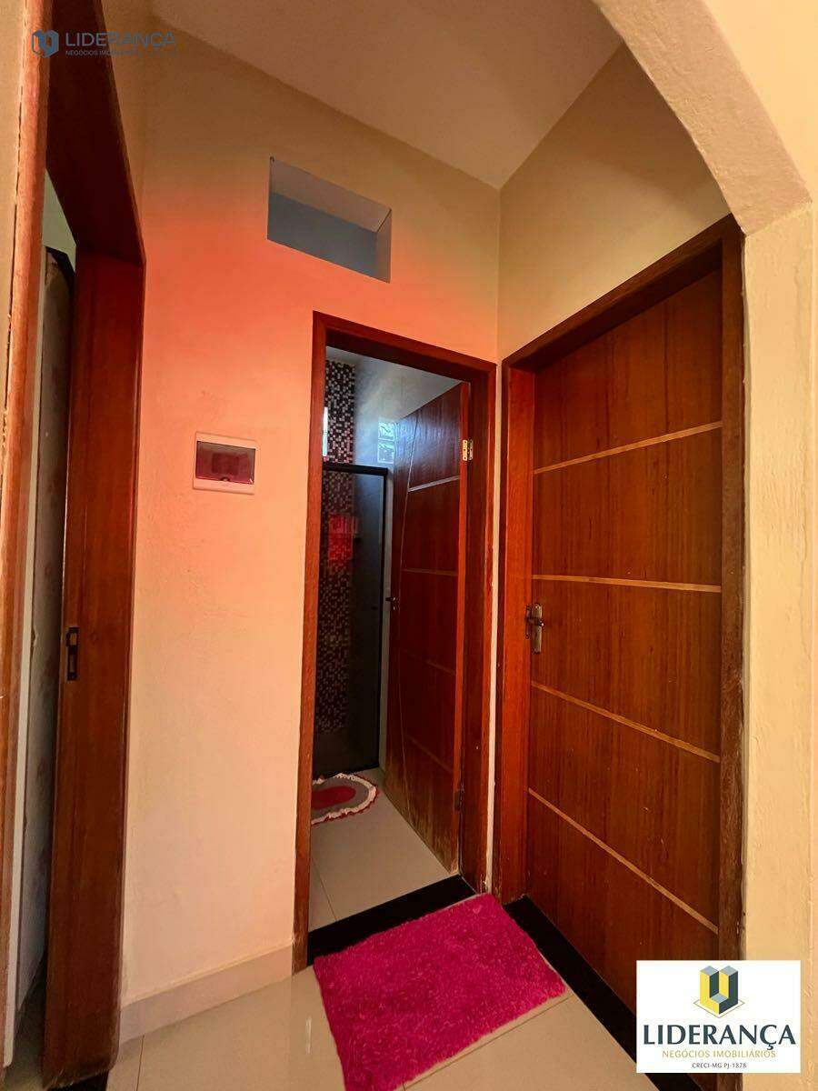 casa à venda no CENTRO: 