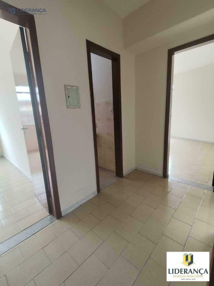 apartamento à venda no Salatiel: 