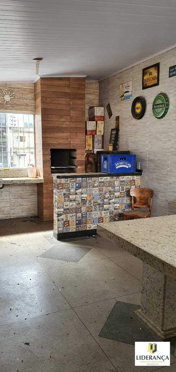 casa à venda no Centro: 