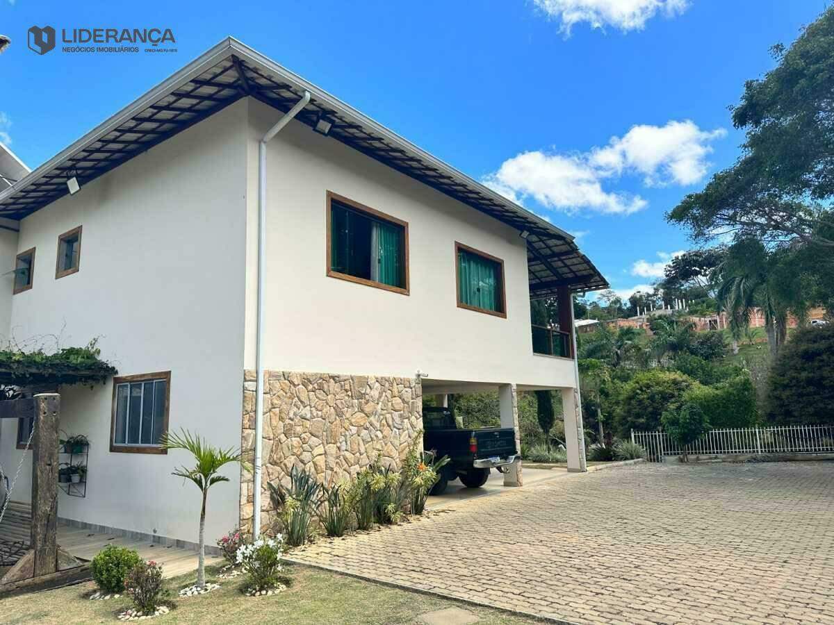 casa em condomínio à venda no Condomínio Fazendinha Vale das Águas: 