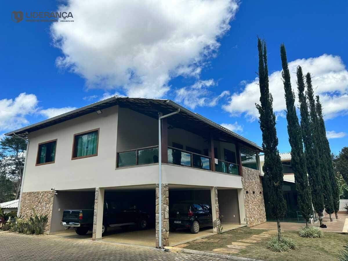casa em condomínio à venda no Condomínio Fazendinha Vale das Águas: 